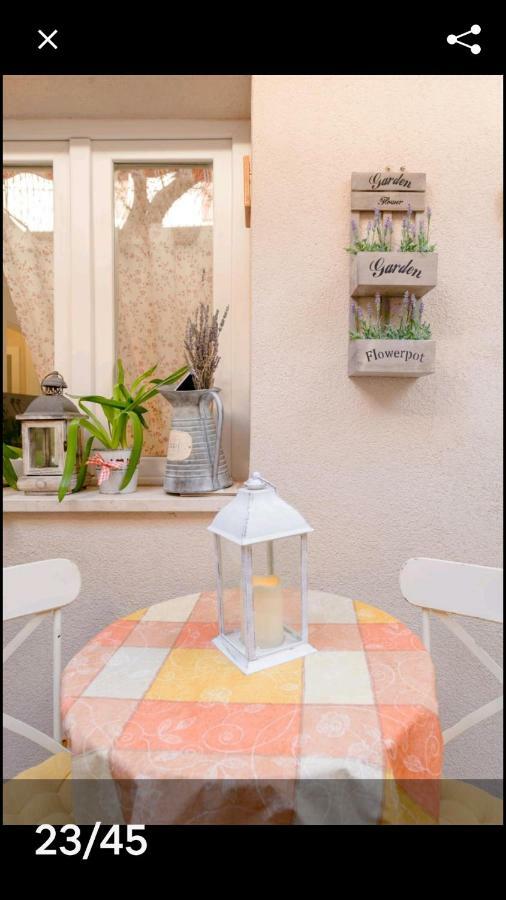 Studio Apartment Angie Split Buitenkant foto