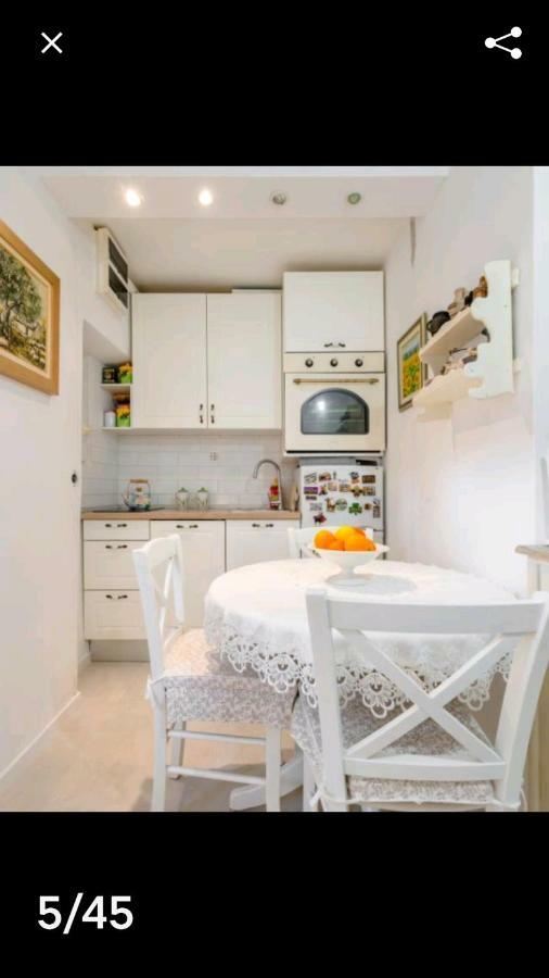 Studio Apartment Angie Split Buitenkant foto